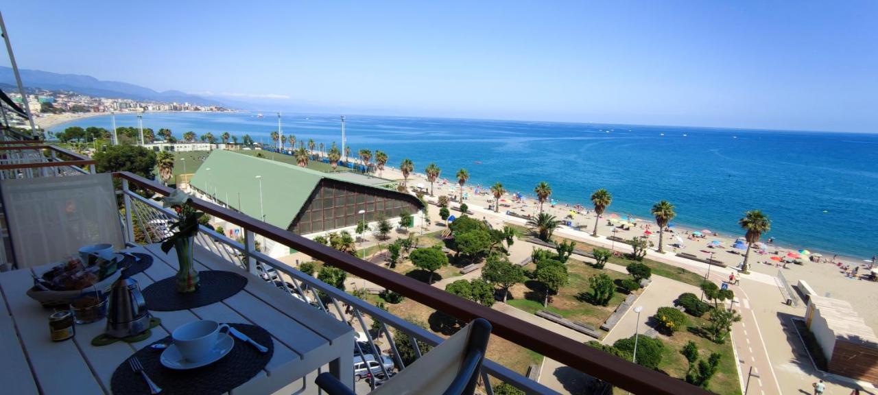 Maremare, Really On The Beach, With Private Parking Savona Luaran gambar